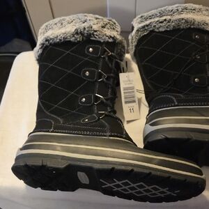 Black and Gray Winter Boots with Faux Fur Trim Size 11